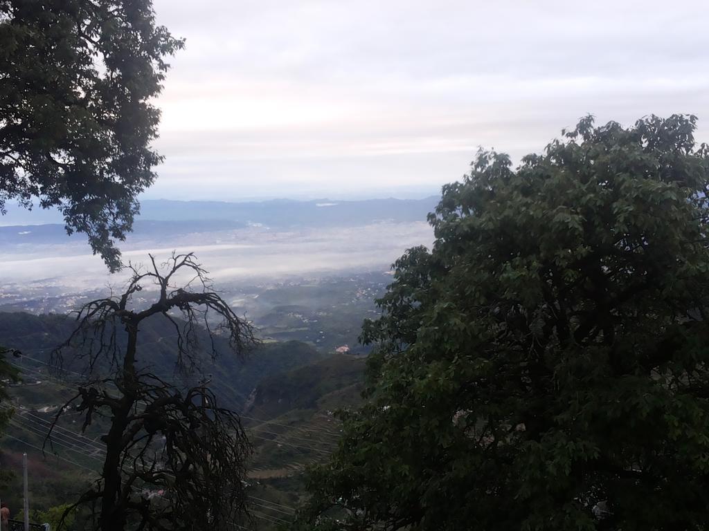 Valley View Hotel Mussoorie Exterior foto